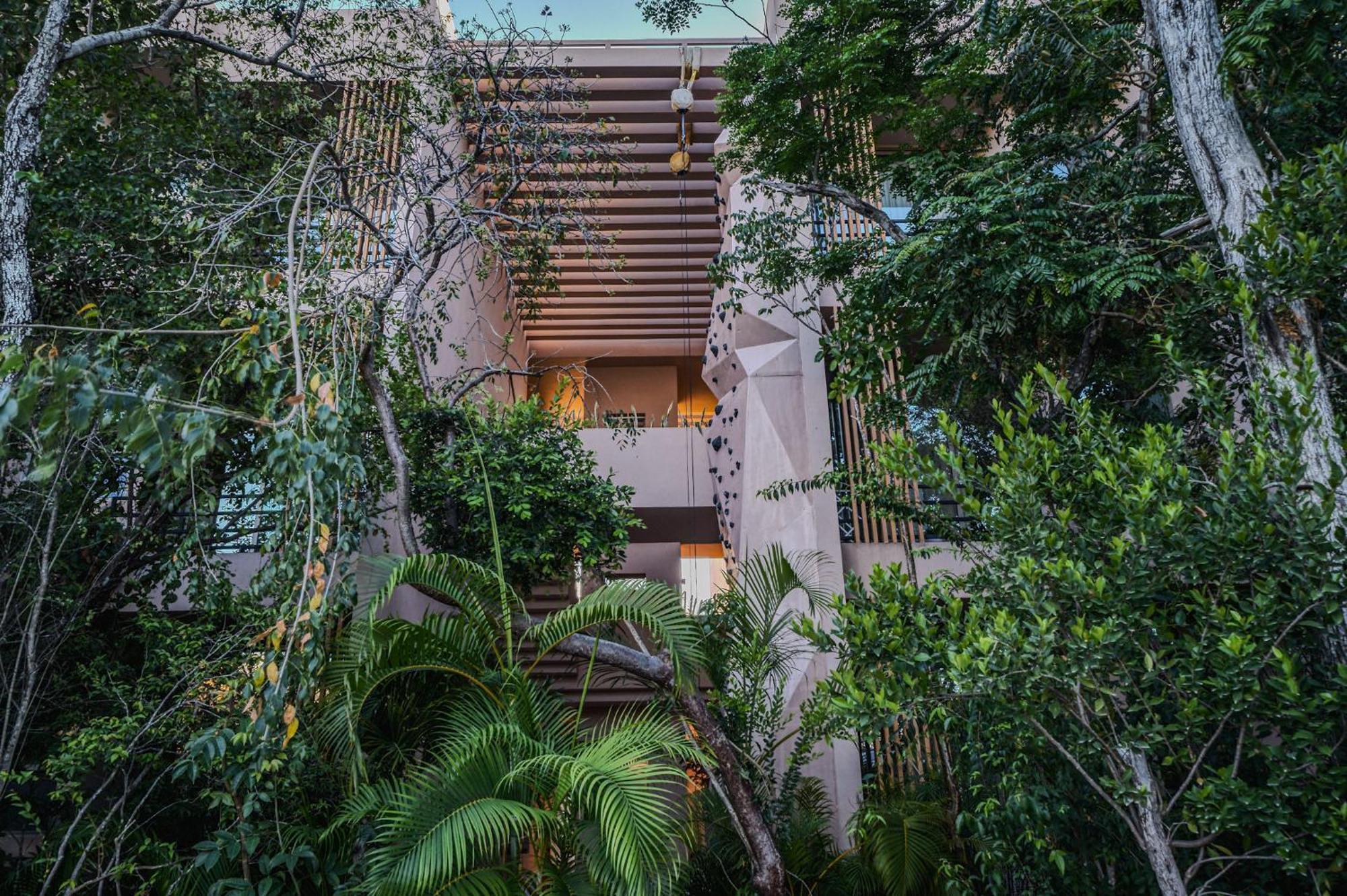 Apartment Heavenly 3br Ph W Private Pool, Gym, Yoga Class *
