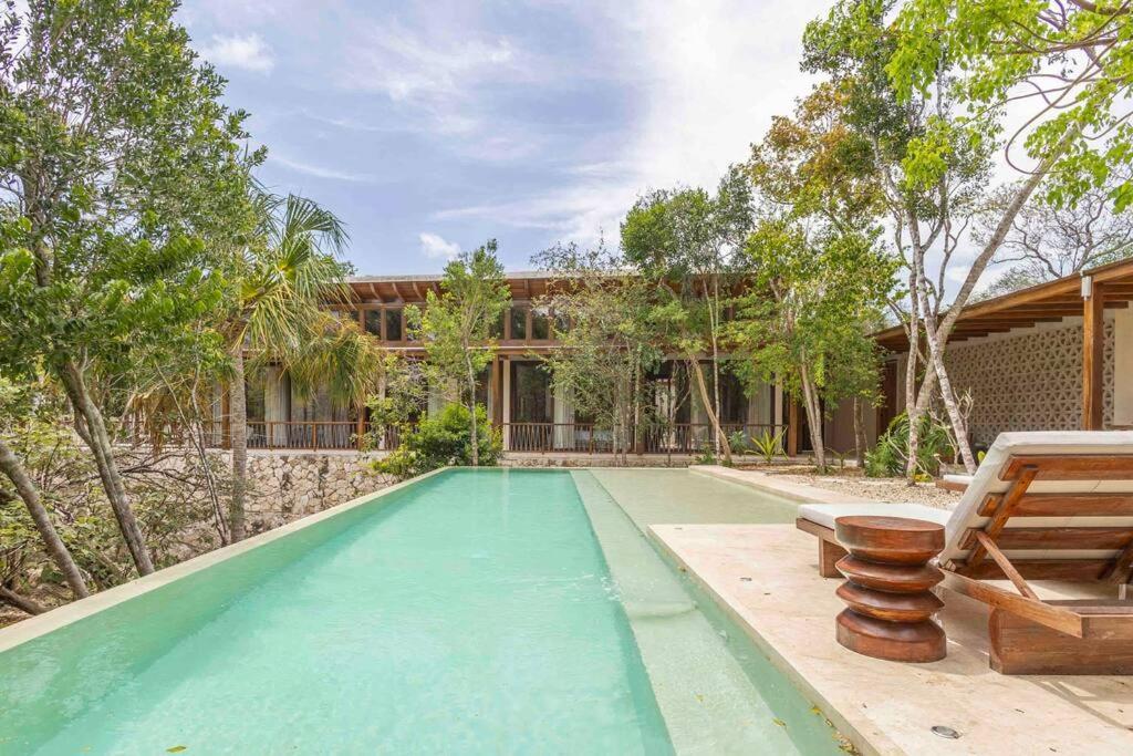 Tropical 5 Min To Beach! Apartment *