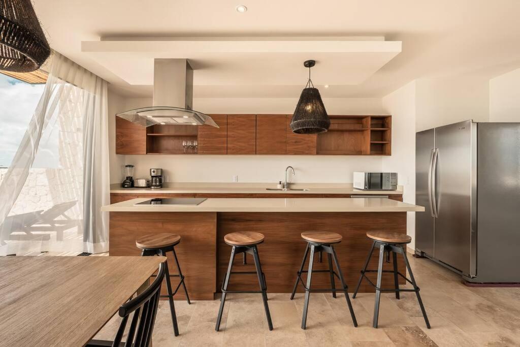 Amazing Penthouse Luxury With Concierge In Exclusive Area *