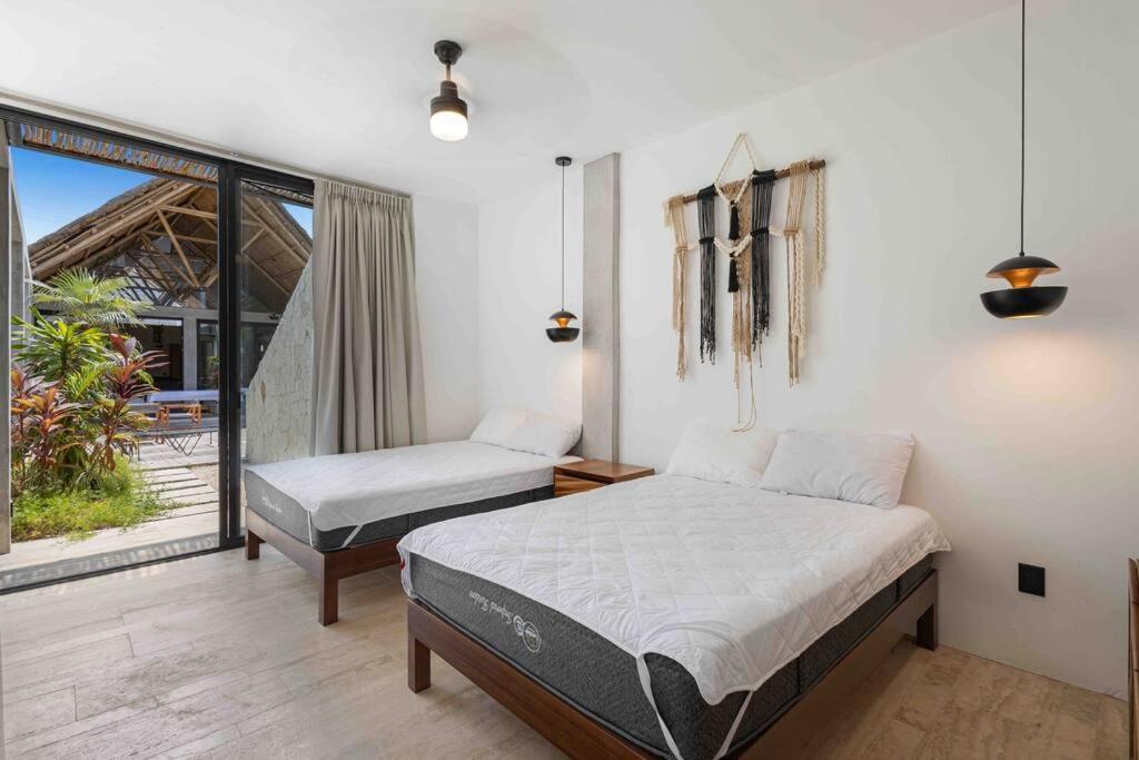 Brand New Just 5 Min To & Downtown! Apartment