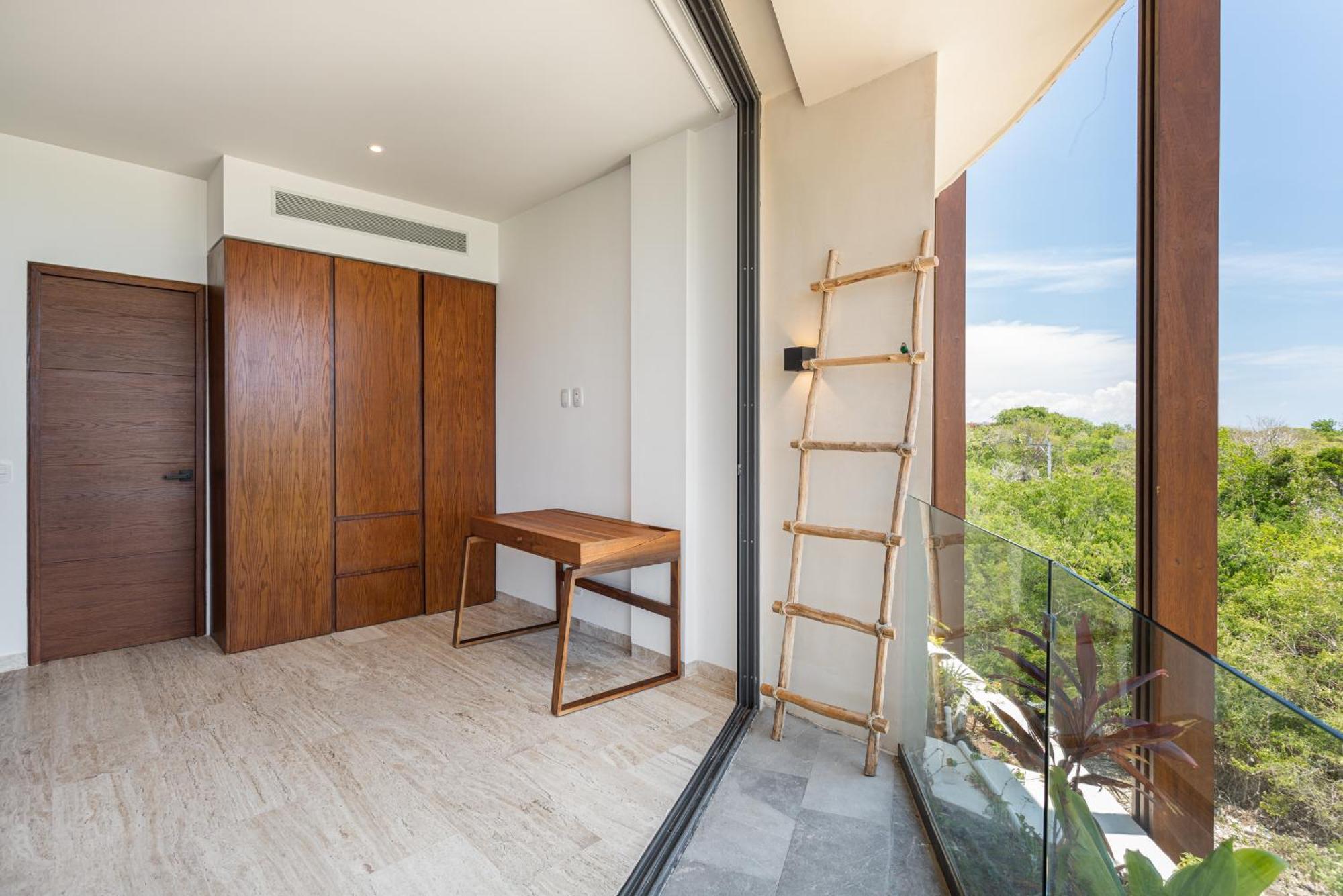 Apartment Mistiq Gardens