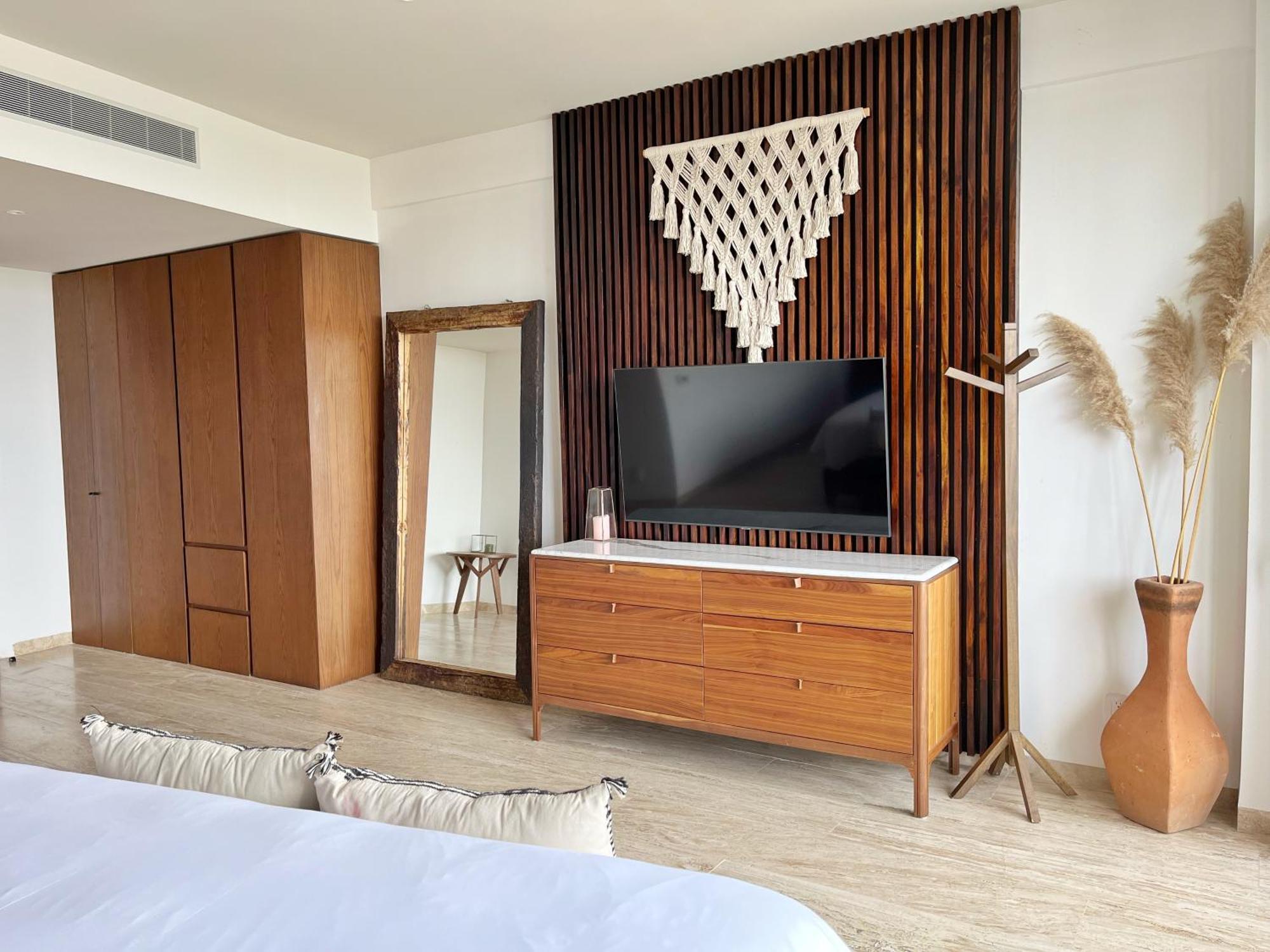 Mistiq Gardens Apartment *