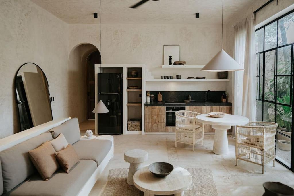 Apartment Design Casa Azhar With Private Pool