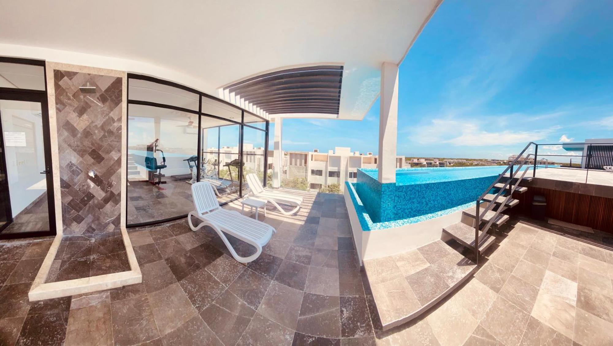 Oscar Wilde - Ph With Private Rooftop And Plunge Pool & Gym & Club Access Apartment