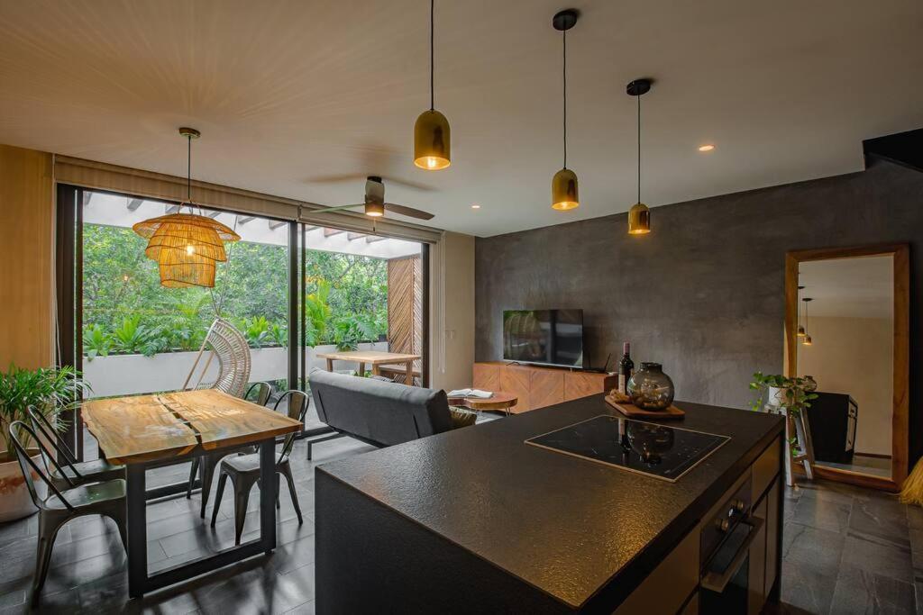 5 Star Luxury Penthouse /private Pool/cenote Pool Apartment