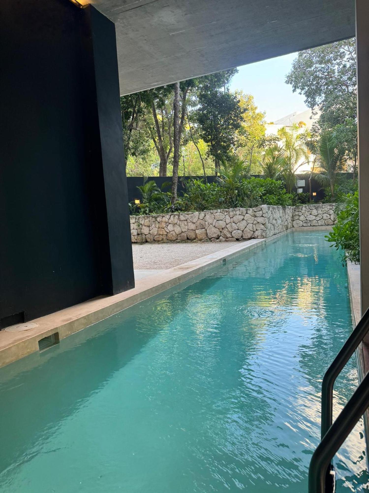 Aparthotel Iik By Groovy Stays- A Hip Condo-hotel With Wifi, Rooftop, Pool, Sleeps 6