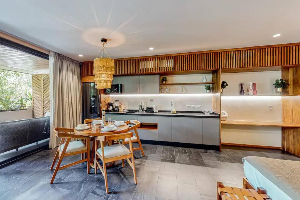 5 Star New Luxury With Infinity & Cenote Pools Apartment Tulum