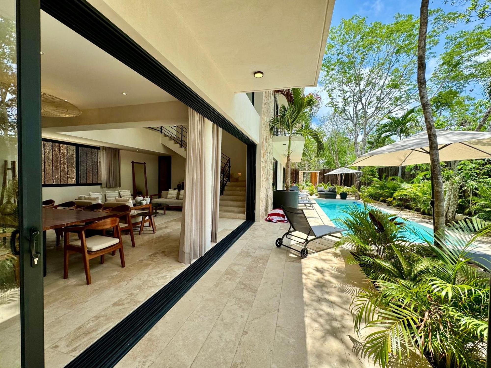 Casa Laak, Luxury Villa, 5 Bedroom 7 Bt, Heated Pool Pousada
