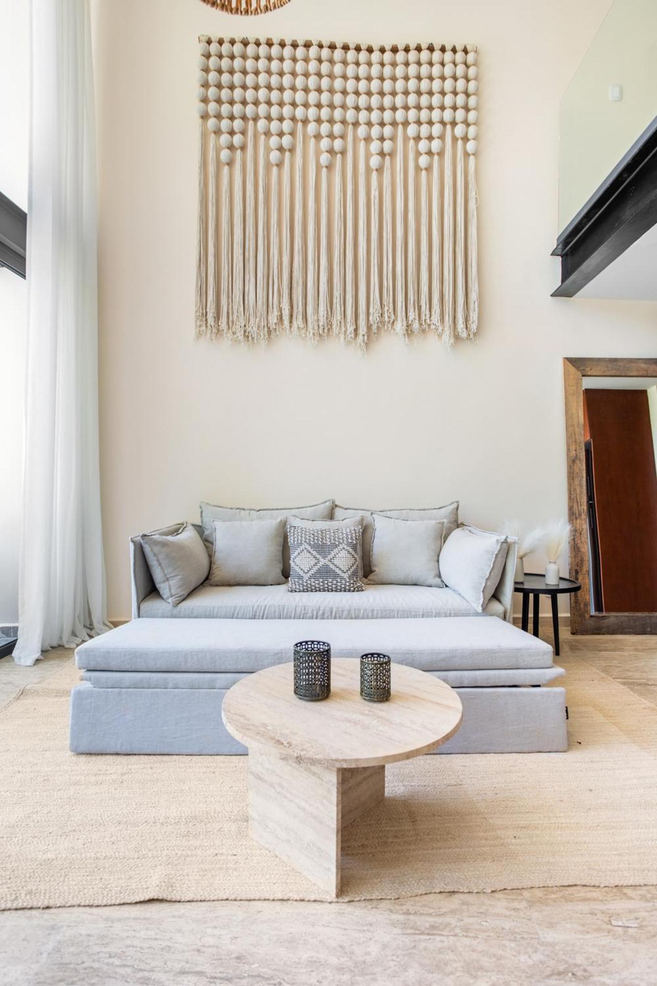 Mistiq Temple I Apartment *