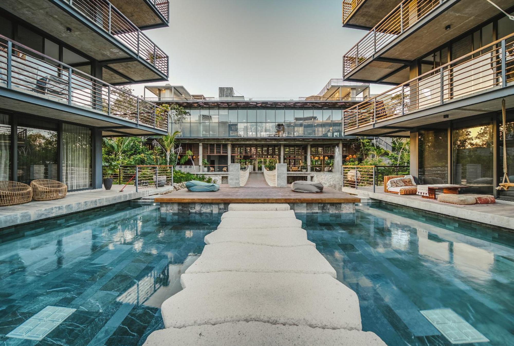 Waterworld 2br On Cenote Pools And Gym Club *