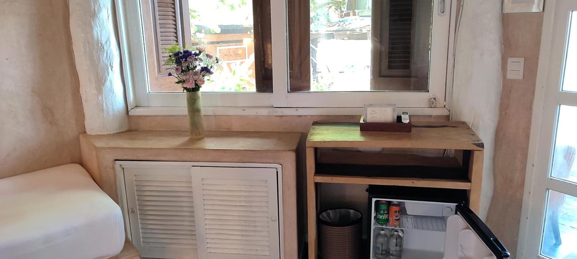 Hotel Estrellas - Located At The Party Zone 4*