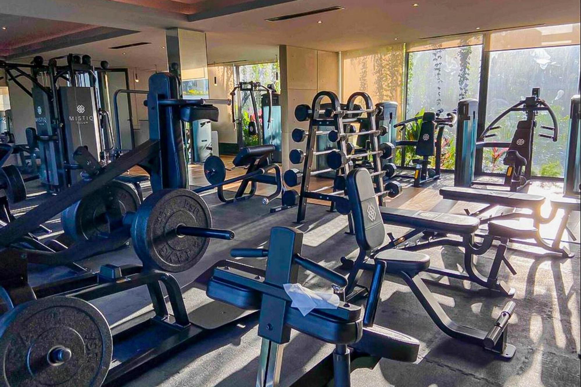 Mistiq E104 Apartment *