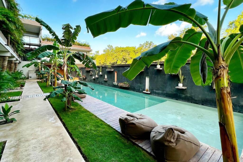 Relaxing Boutique In
