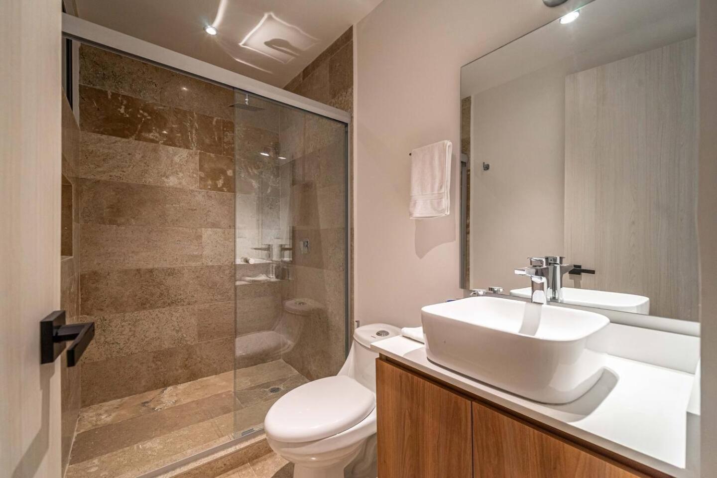 King With Private Balcony, Gym And Rooftop Pool * Tulum