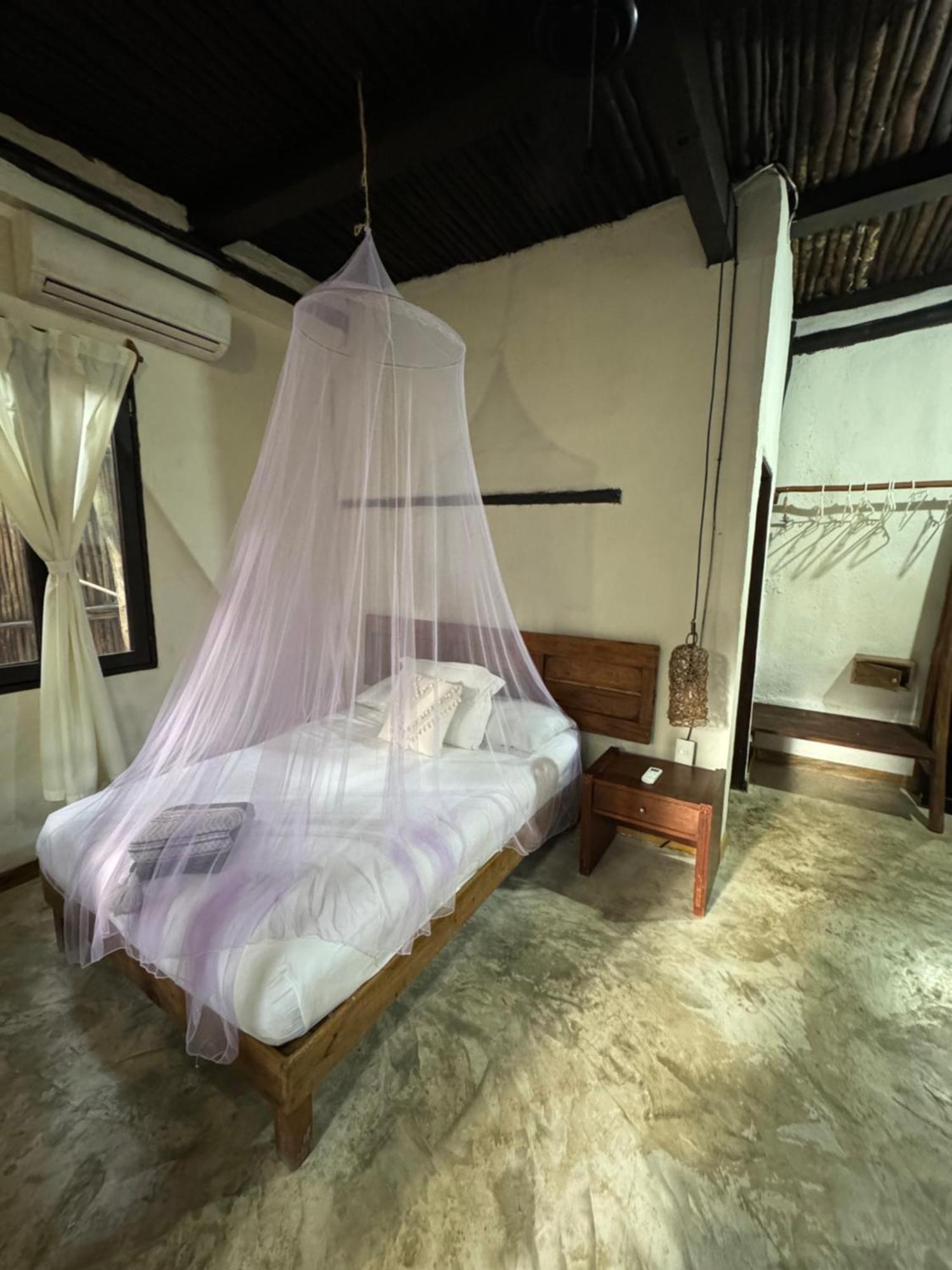 Hotel Sivana 3*