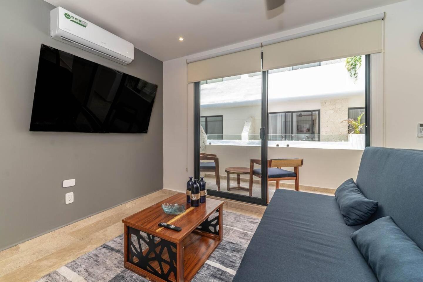 2 Bd With Private Balcony, Rooftop Pool, Gym Holiday home *