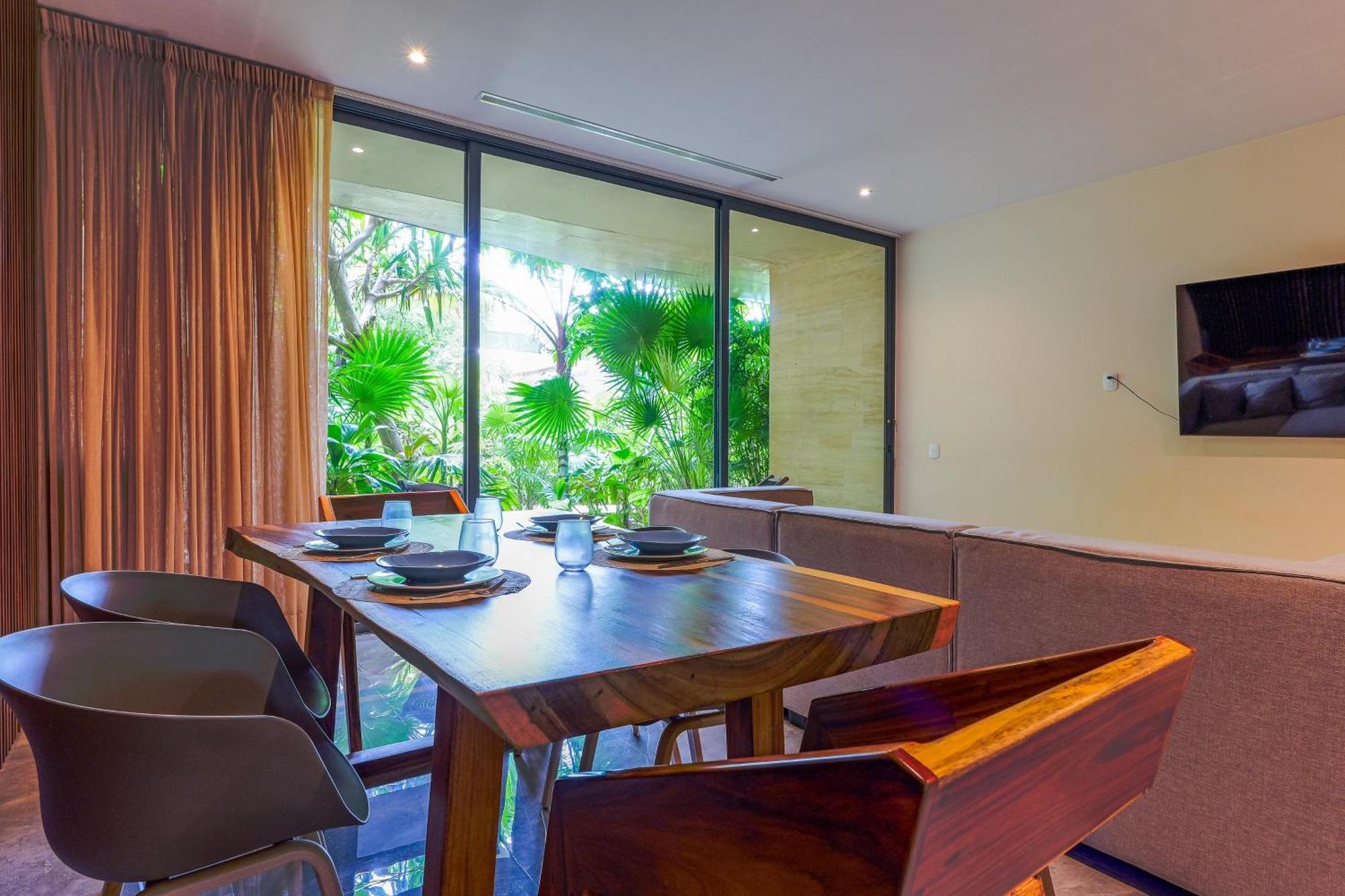 Apartment Mistiq E104