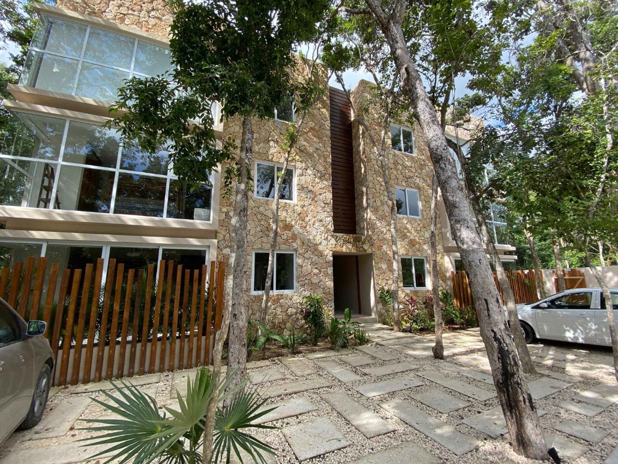 Full Space, 6 Building * Tulum