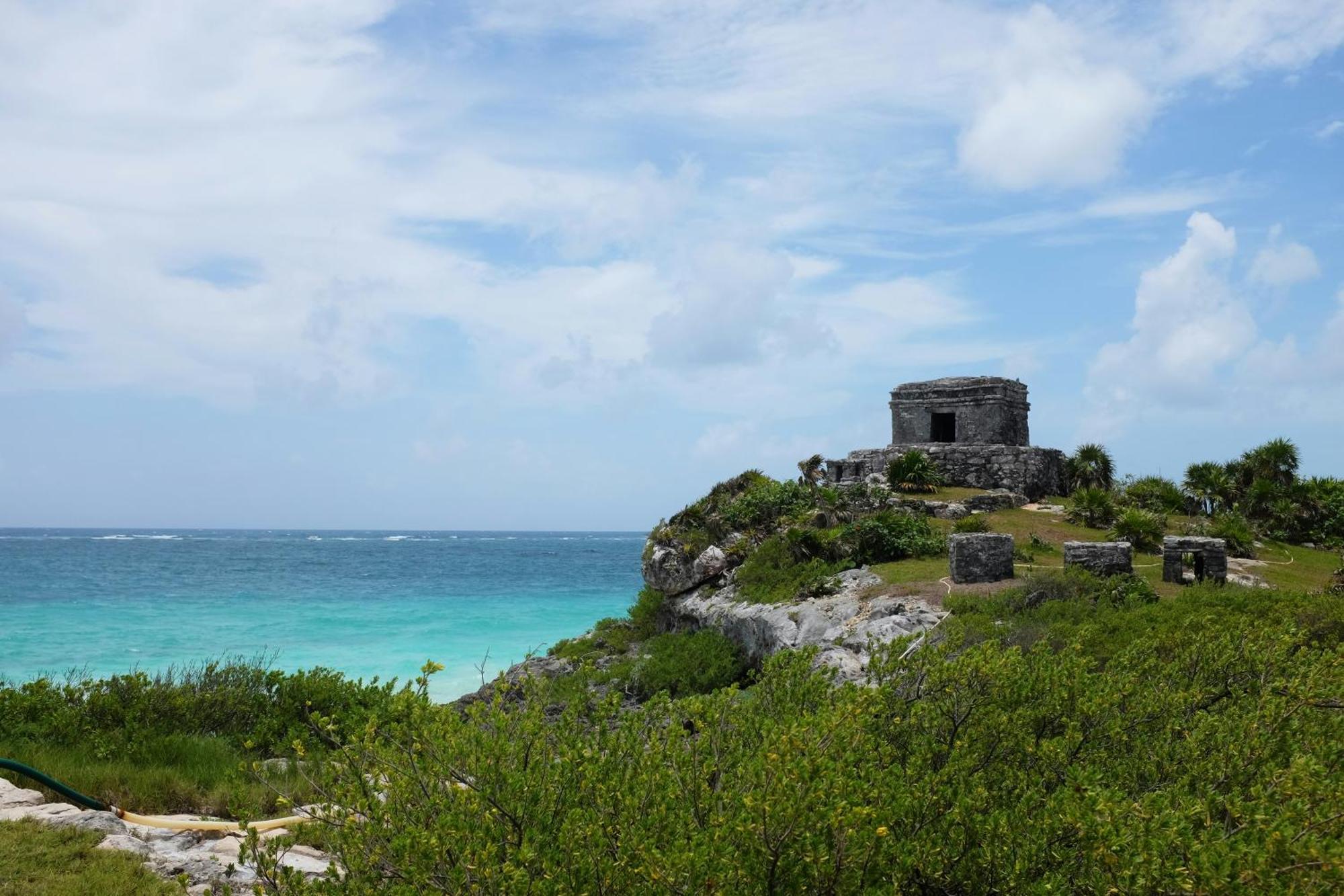 Full Space, 6 Building Tulum