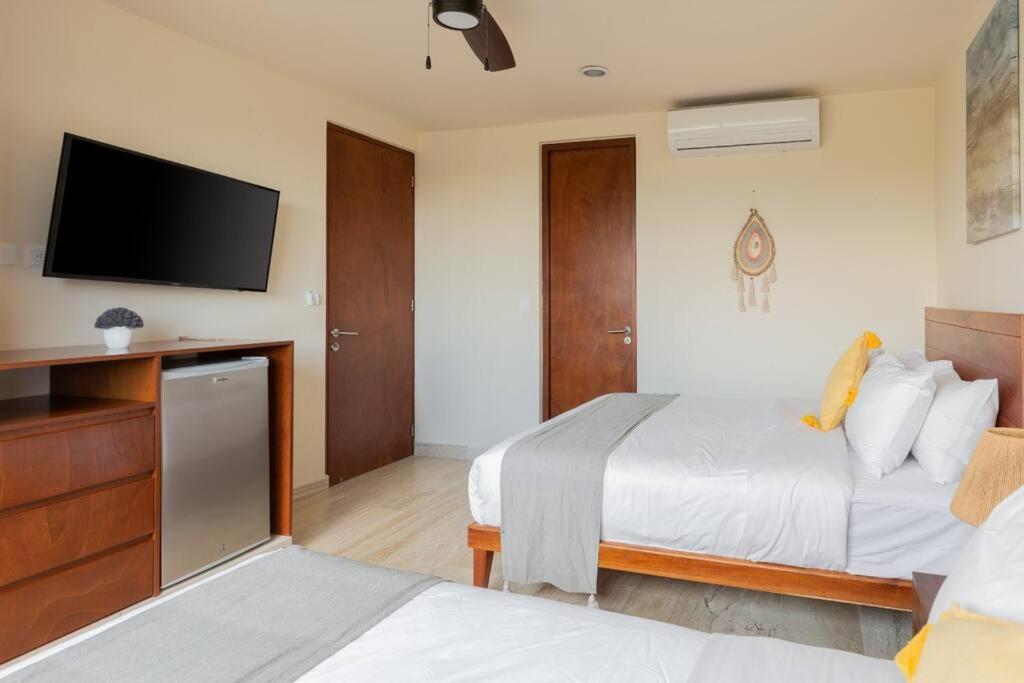 Apartment Paramar Beautiful 3 Bdr Ph Pvt Pool And Terrace