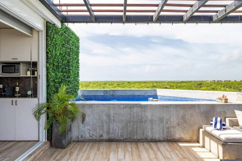 Designer Penthouse - Rooftop Pool & Jungle View Apartment Tulum