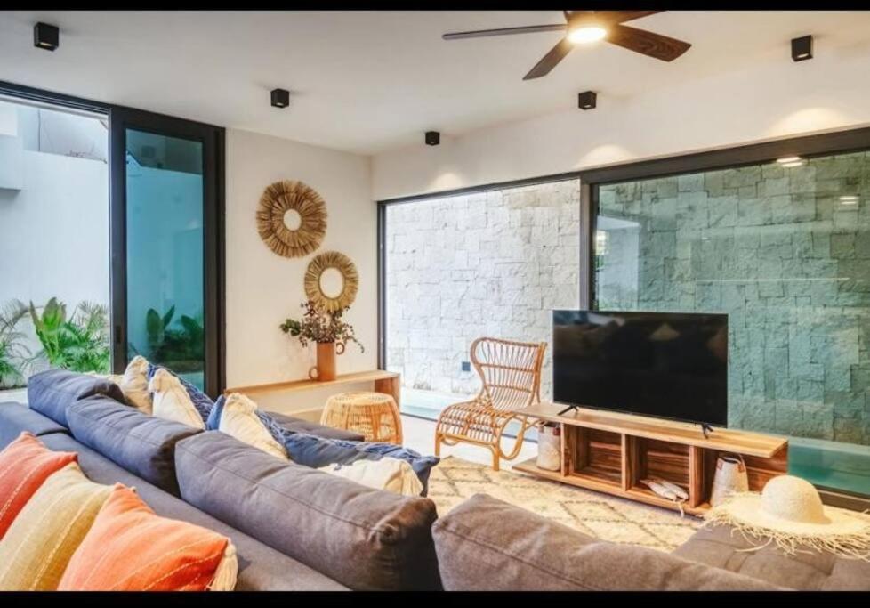 Apartment Majestic The Ultimate Luxury Oasis With Pool