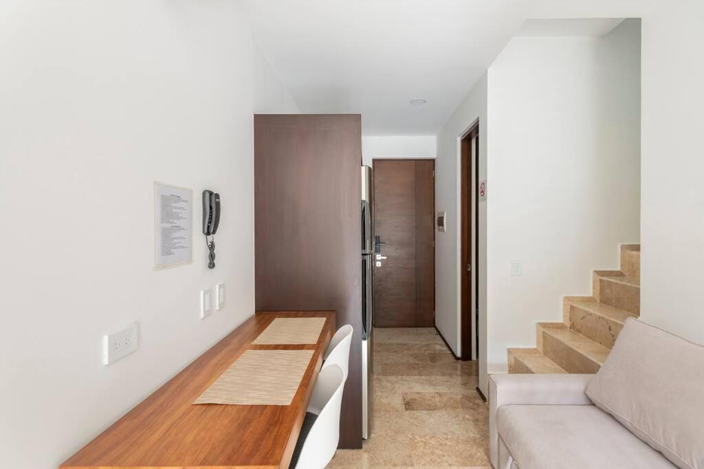 Penthouse Retreat Private Pool & Premium Amenities *