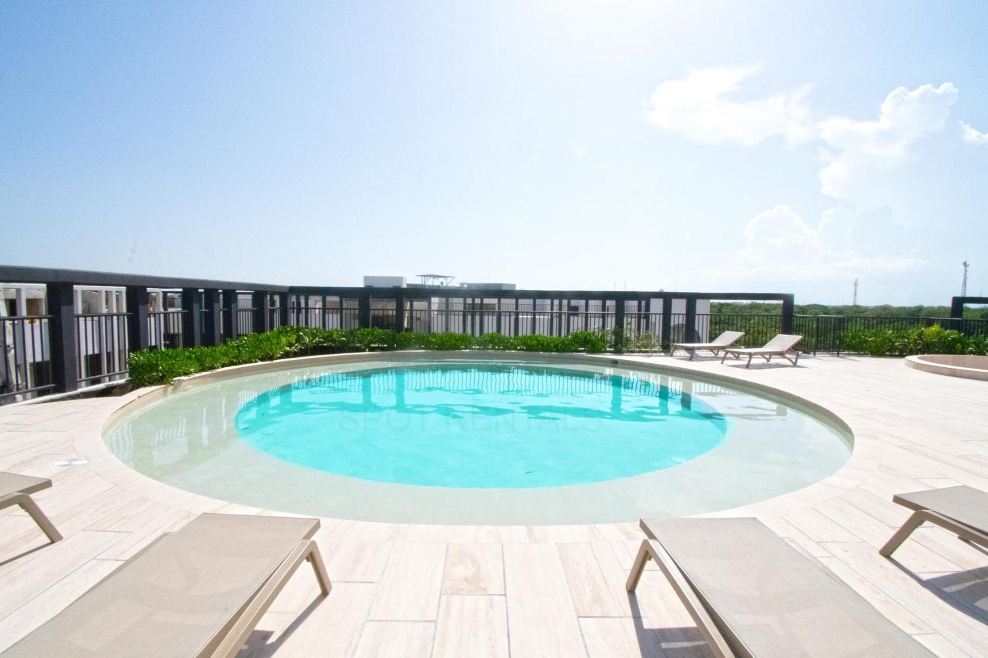 Hacienda Tuk By The Spot