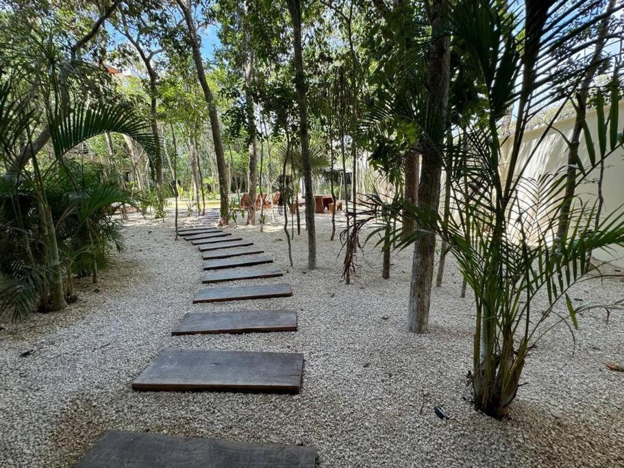 Botanics By Endemico Laureles Tulum