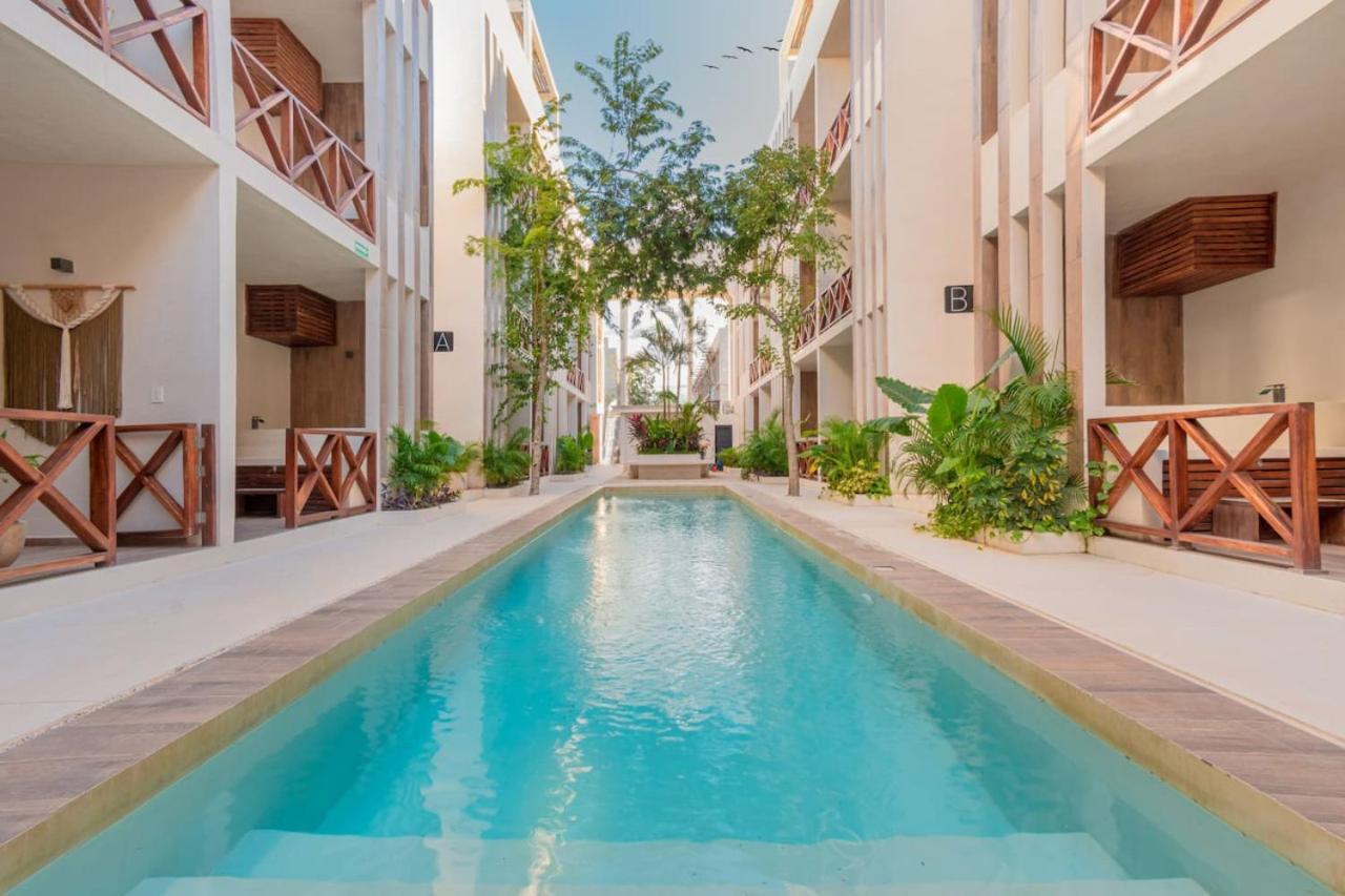 Apartment Luxury 2 Story Penthouse La Veleta 3br Jacuzzi