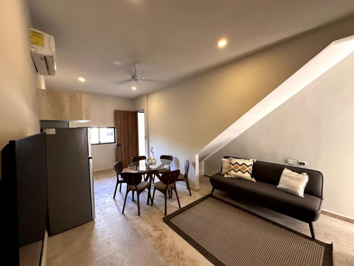 Luxury 2 Story Penthouse La Veleta 3br Jacuzzi Tulum