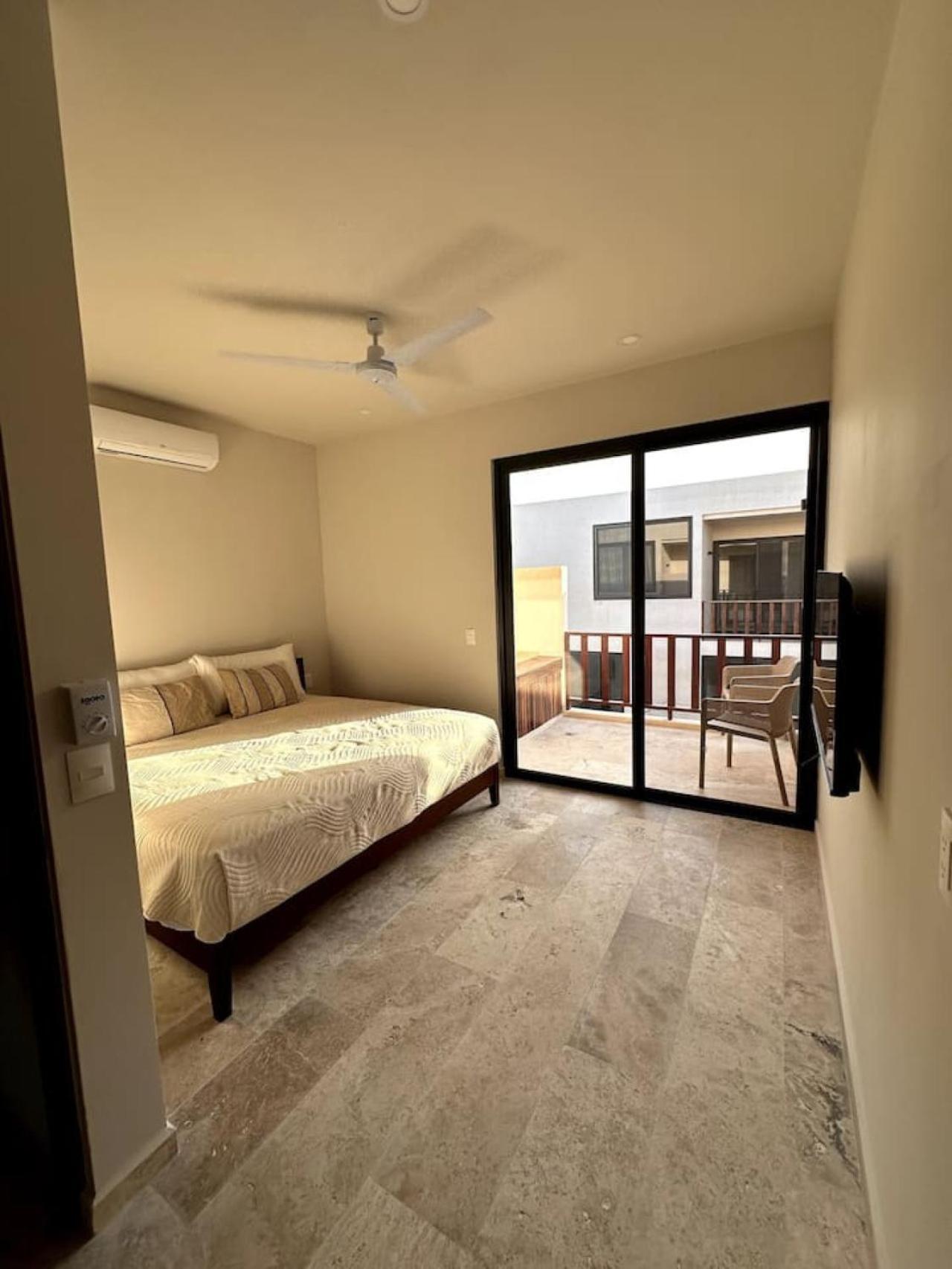 Luxury 2 Story Penthouse La Veleta 3br Jacuzzi Apartment Tulum