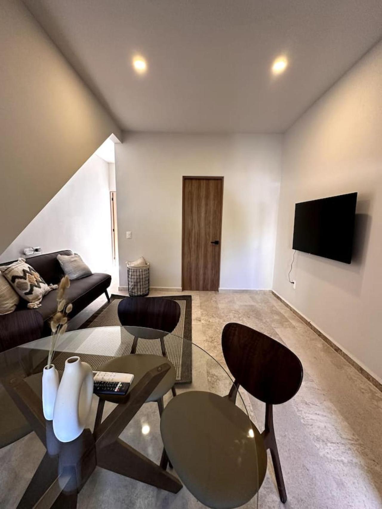 Apartment Luxury 2 Story Penthouse La Veleta 3br Jacuzzi