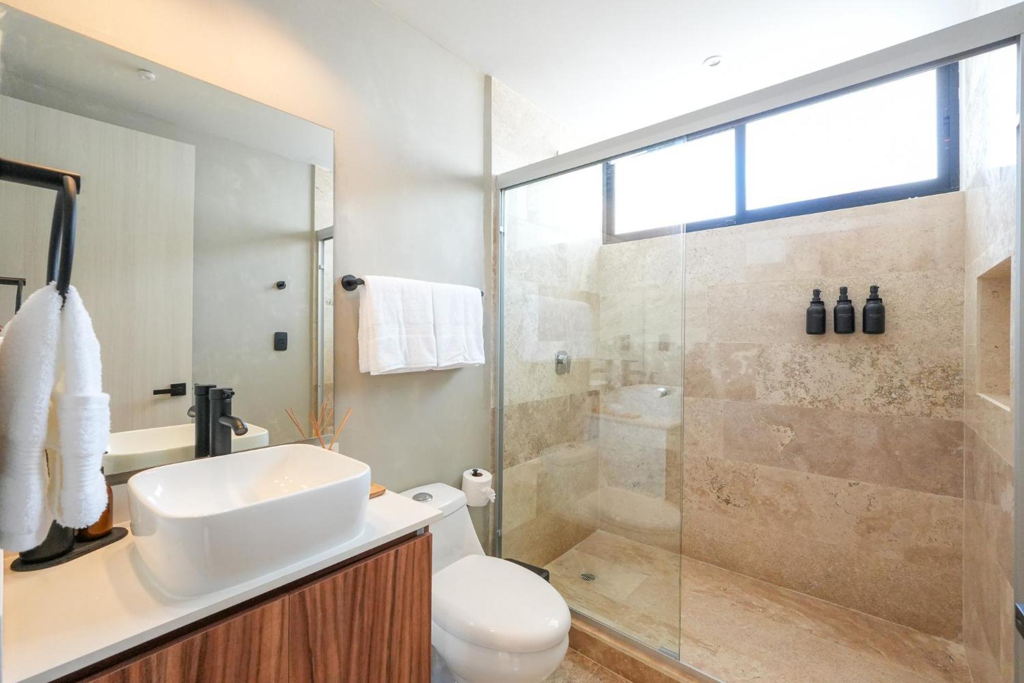 Aldea Dream Modern Designer 2 Floor Penthouse Sleeps 8 *