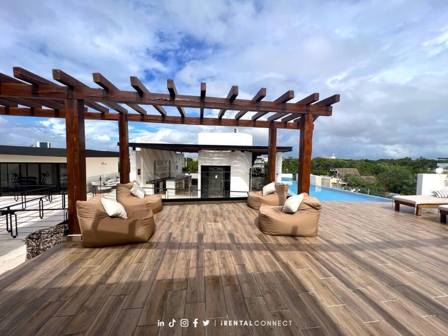 New P-2, Alberca, Asoladero, Roof Ir05 *