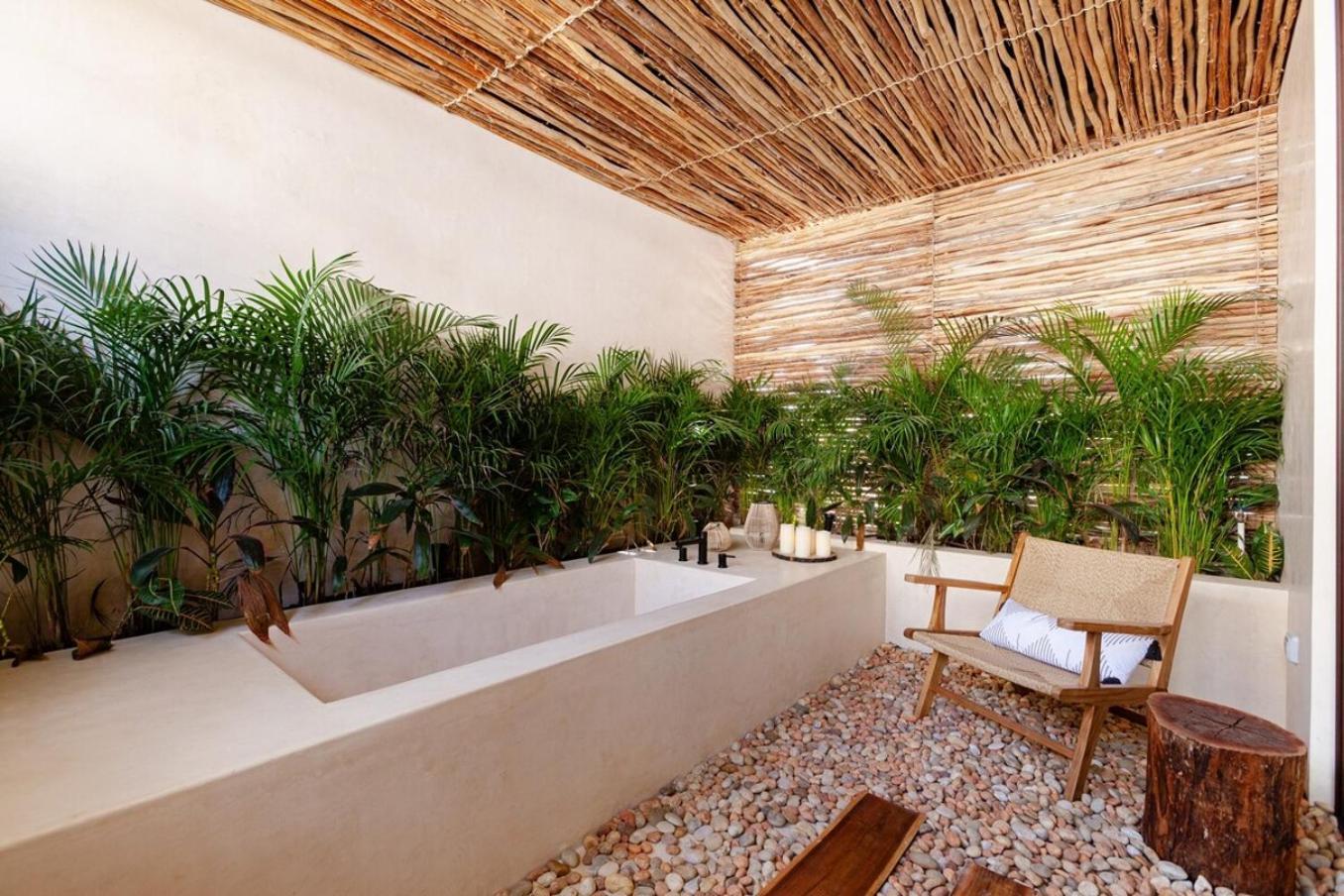 Apartment Luxe Jungle 10min To Hot Tub King