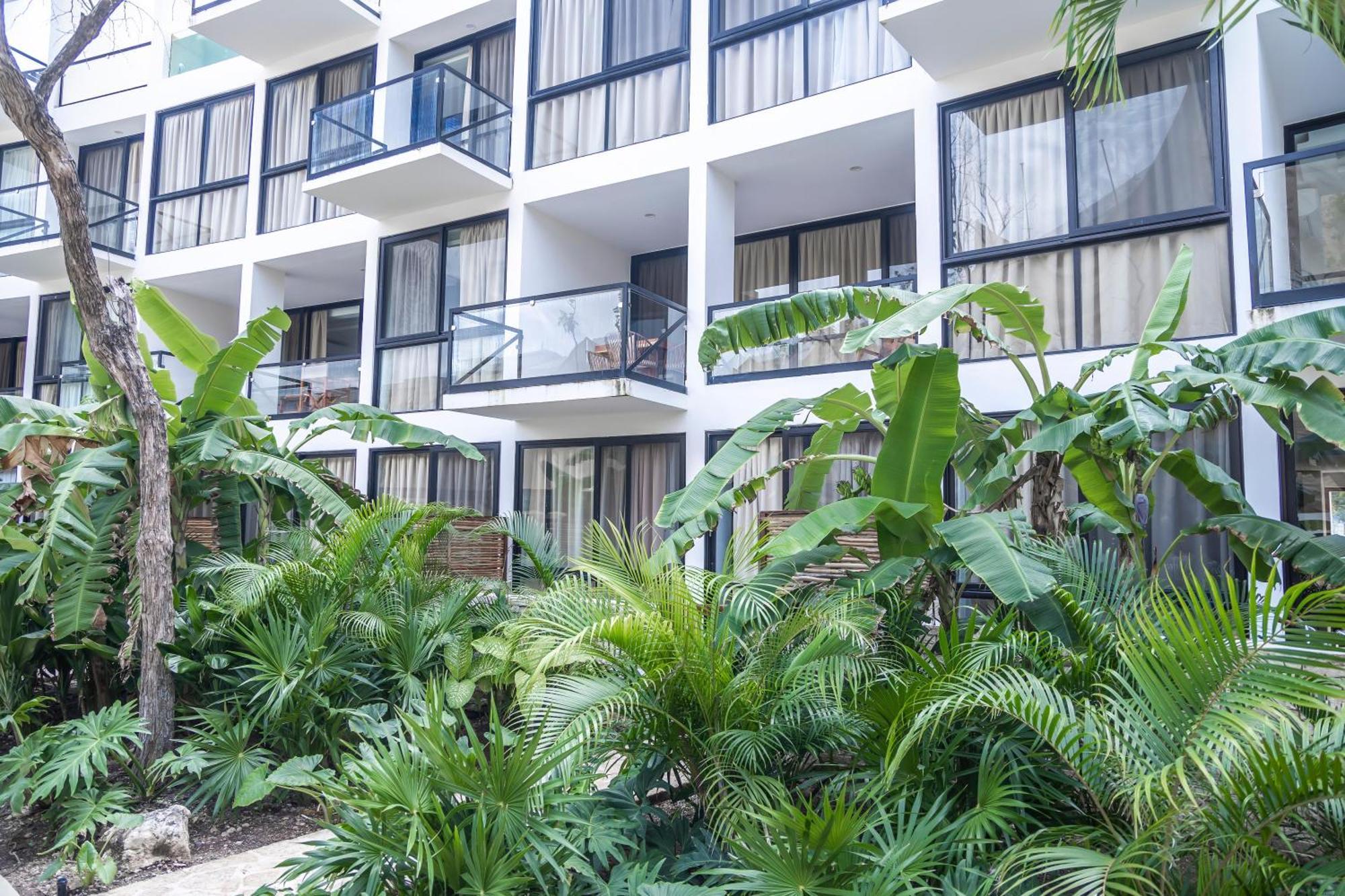 The Waves Contemporary Two-bedroom Penthouse With Private Plunge Pool