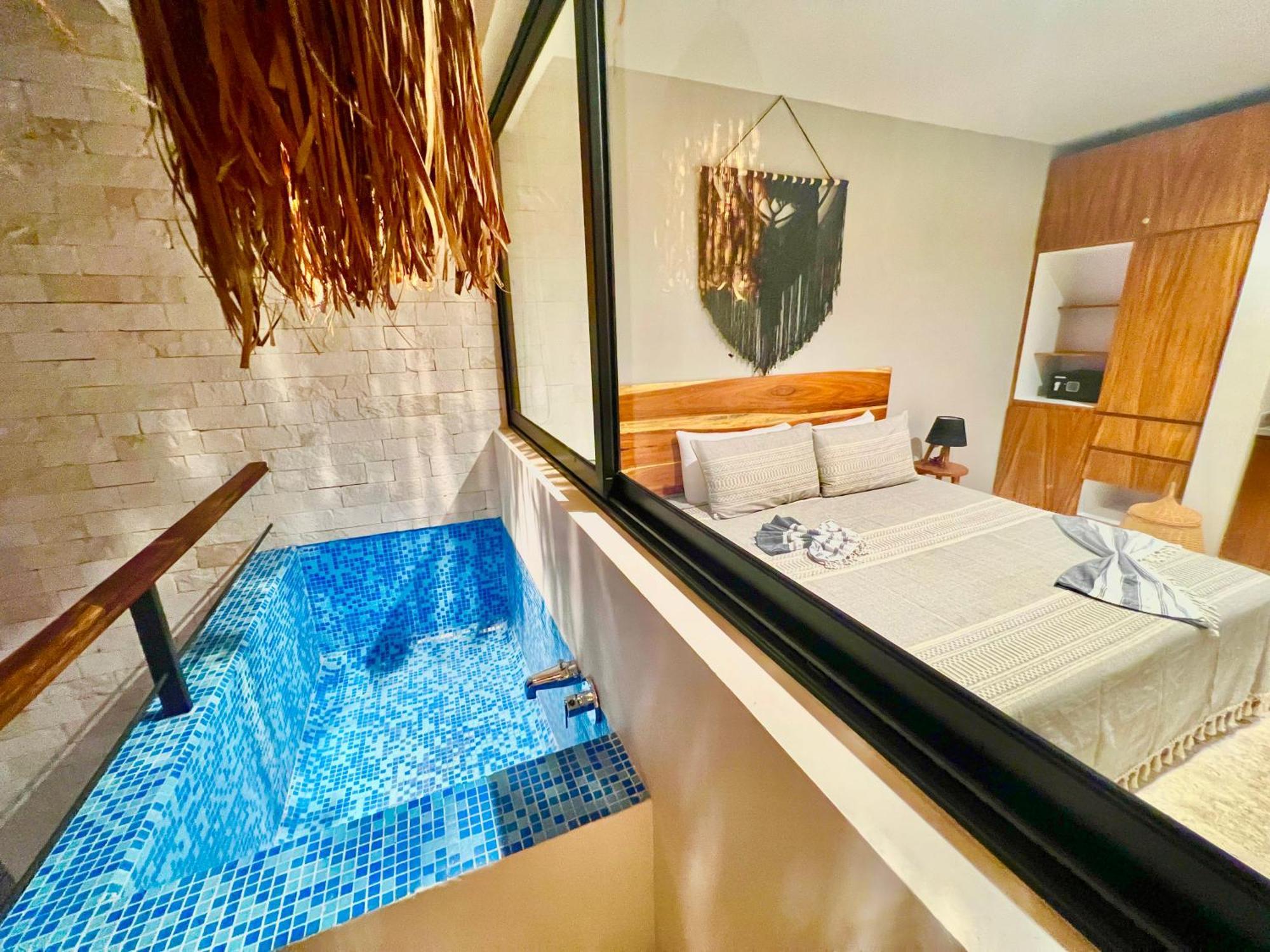 Apartment Rooftop Oasis: Urban Retreat With Infinity Pool & Private Terrace Tulum