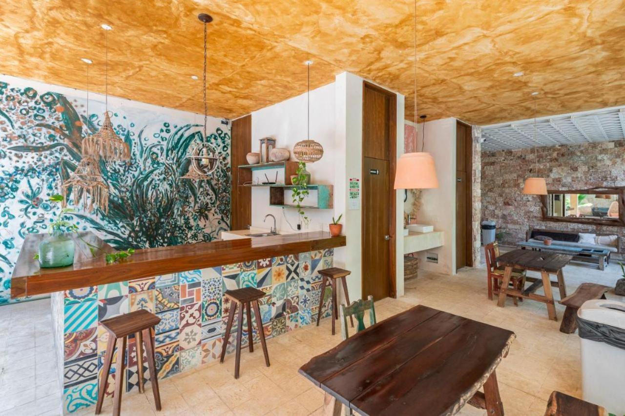 Apartment Luxe 3Br Stay - Private Terrace, Pool & Vibes