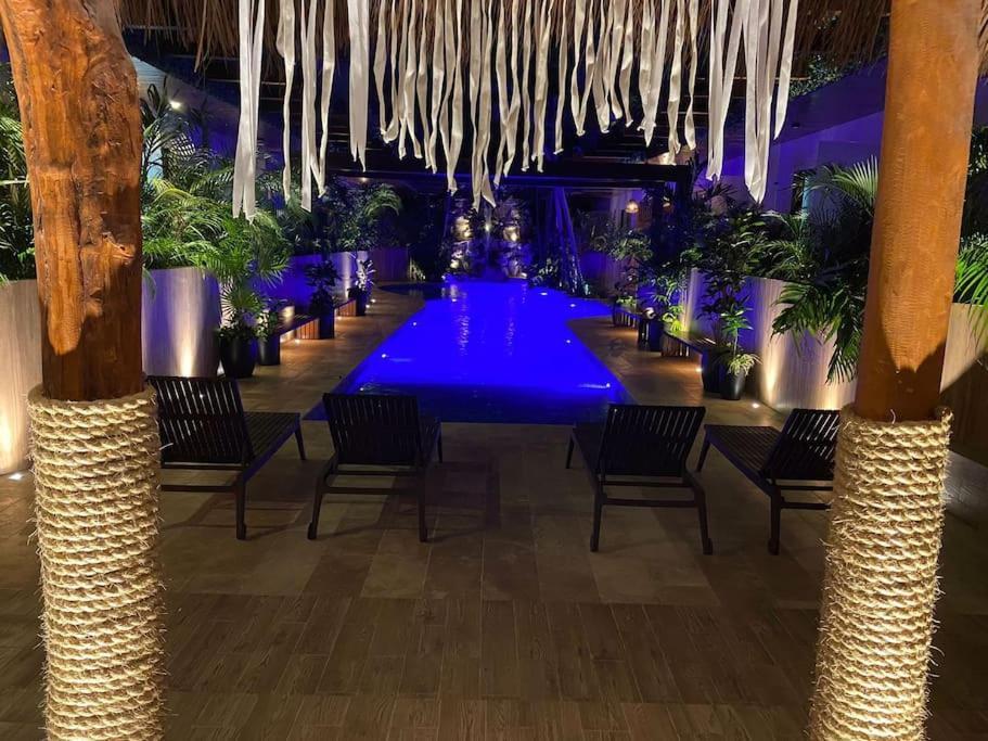 012 Modern Luxurious Wifi 100 Mb Apartamento
