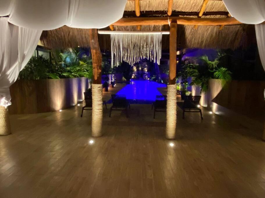 012 Modern Luxurious Wifi 100 Mb * Tulum