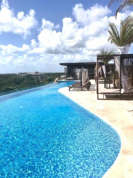 218 Stylish Delux Fast Wifi Apartment *