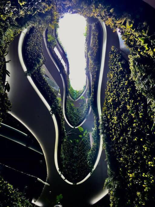 Apartment 218 Stylish Delux Fast Wifi *