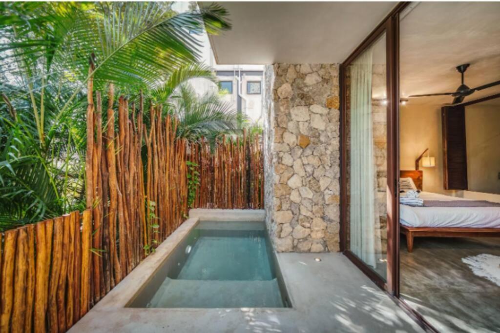 2br Plunge Pool In Apartment