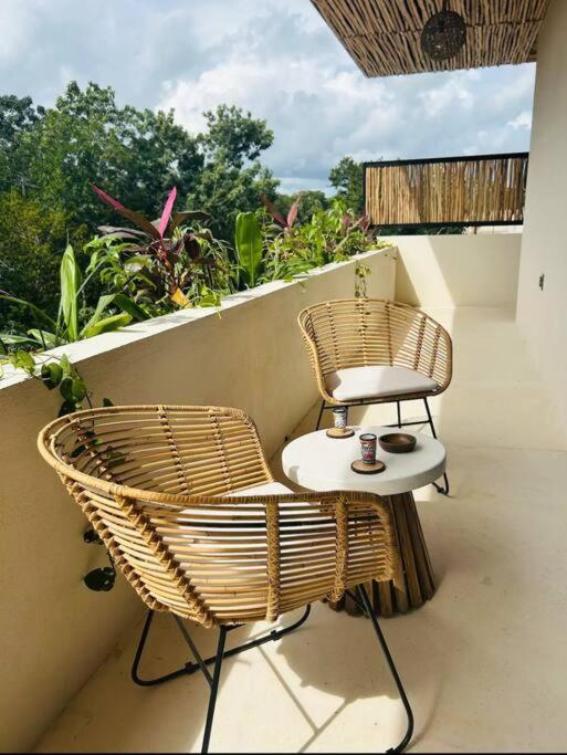 Apartamento New Large Luxurious 1 Bedroom, 1 Bathroom In