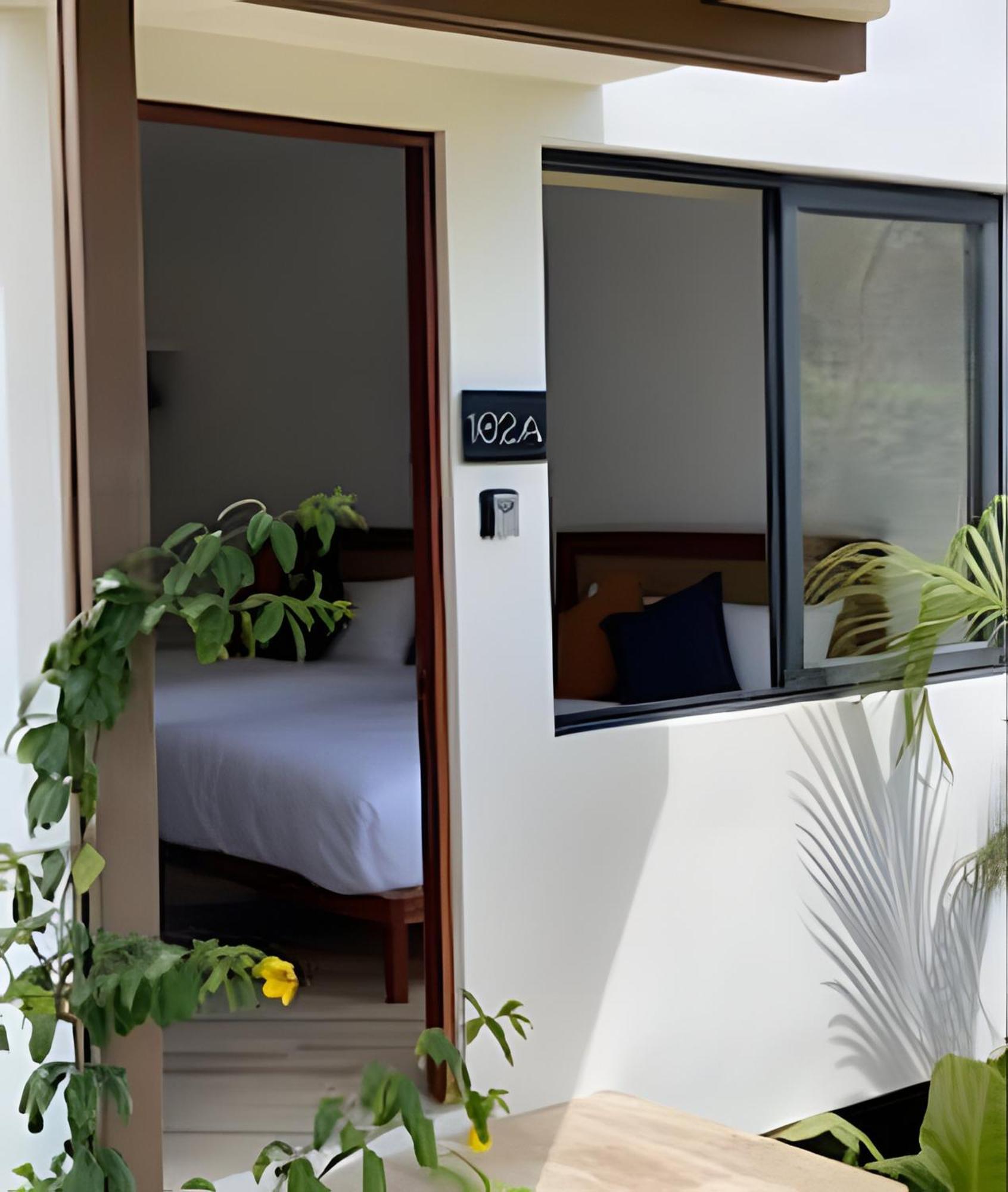 Oasis Yaaxlum Holiday home