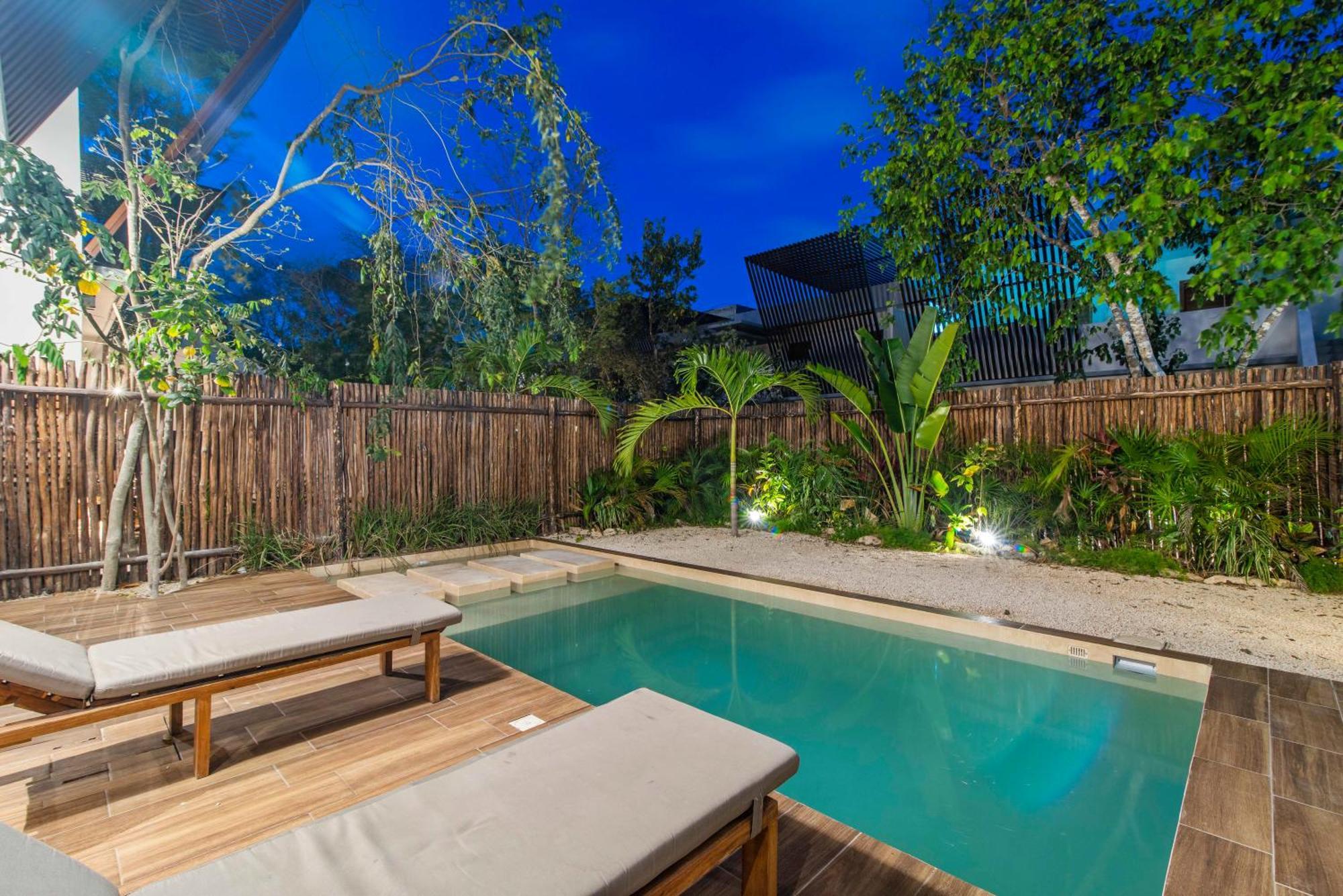 La Veleta Getaway At Asana Leaf House Sleeps 12 Tulum