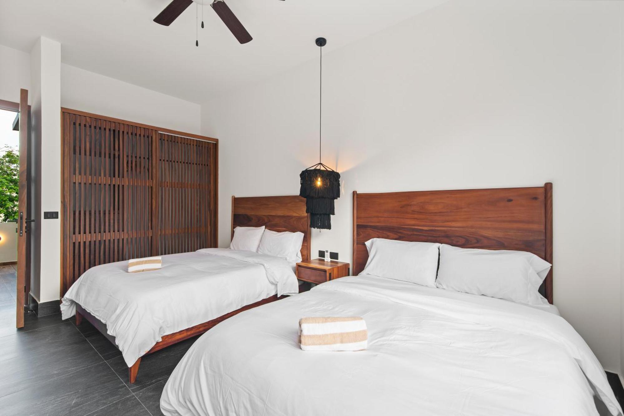 Holiday home La Veleta Getaway At Asana Leaf House Sleeps 12
