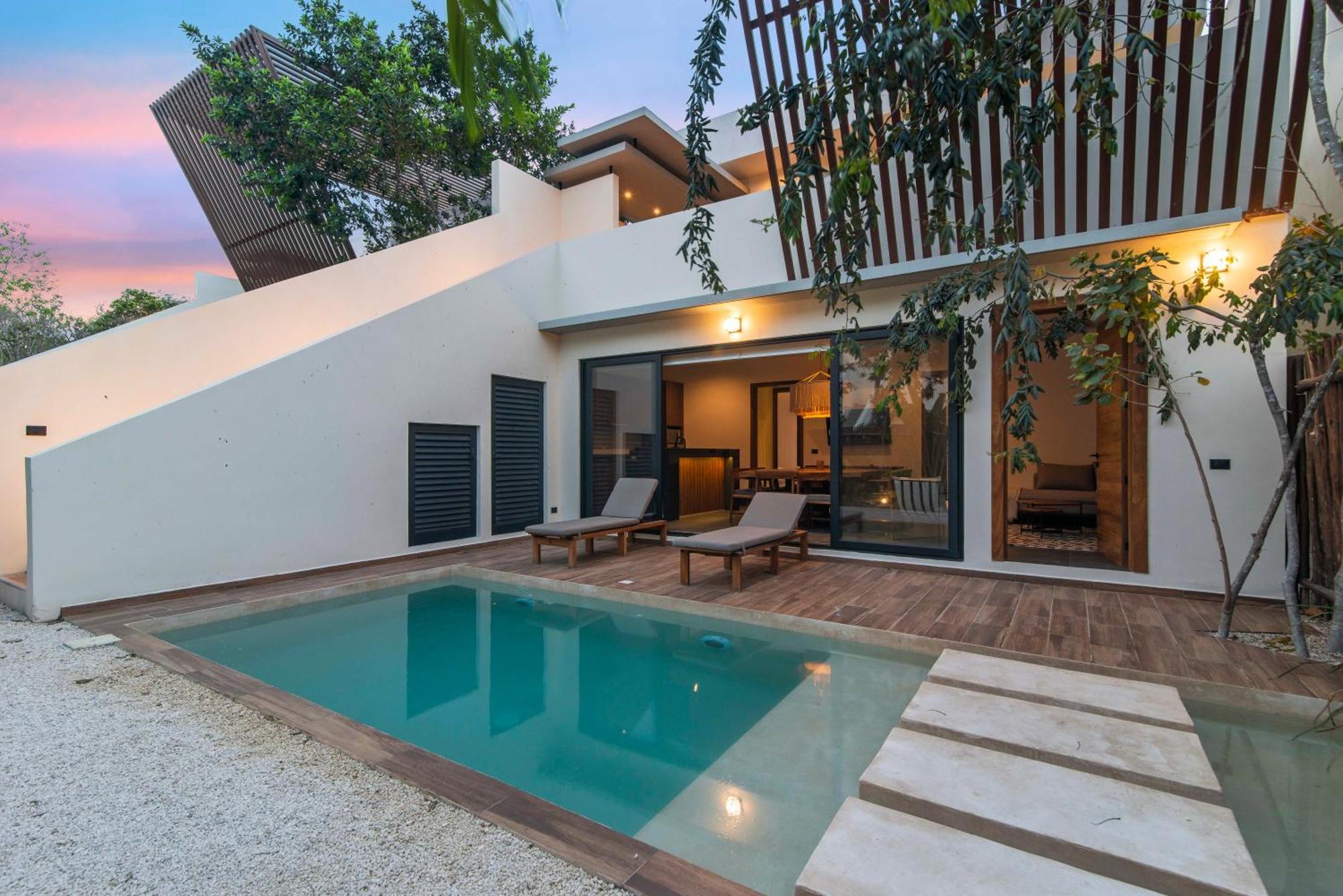 La Veleta Getaway At Asana Leaf House Sleeps 12 * Tulum