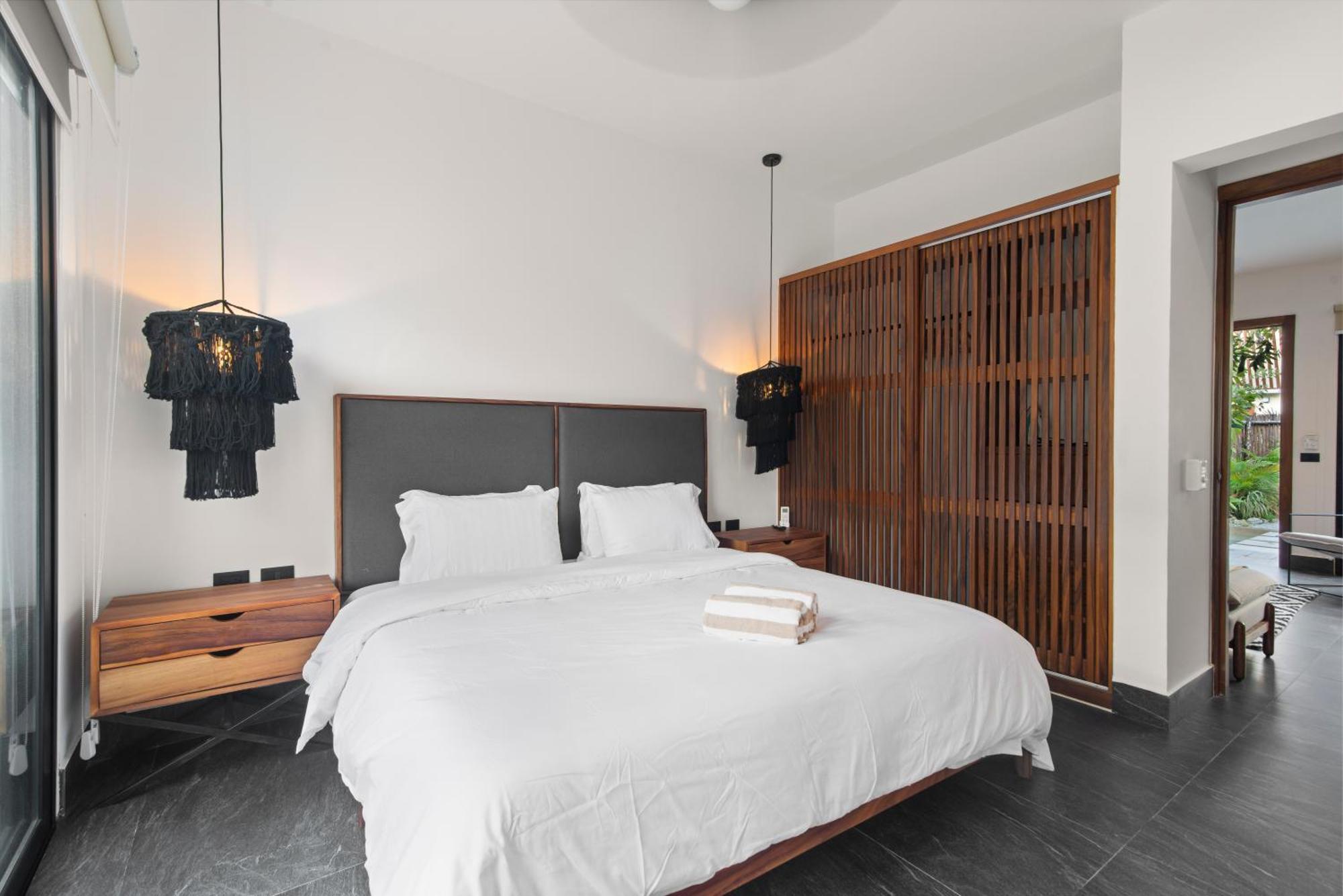 La Veleta Getaway At Asana Leaf House Sleeps 12 Holiday home *